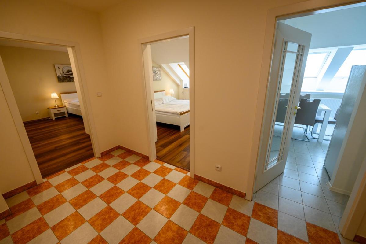 Apartman U Krale - 2 Jičín Екстериор снимка