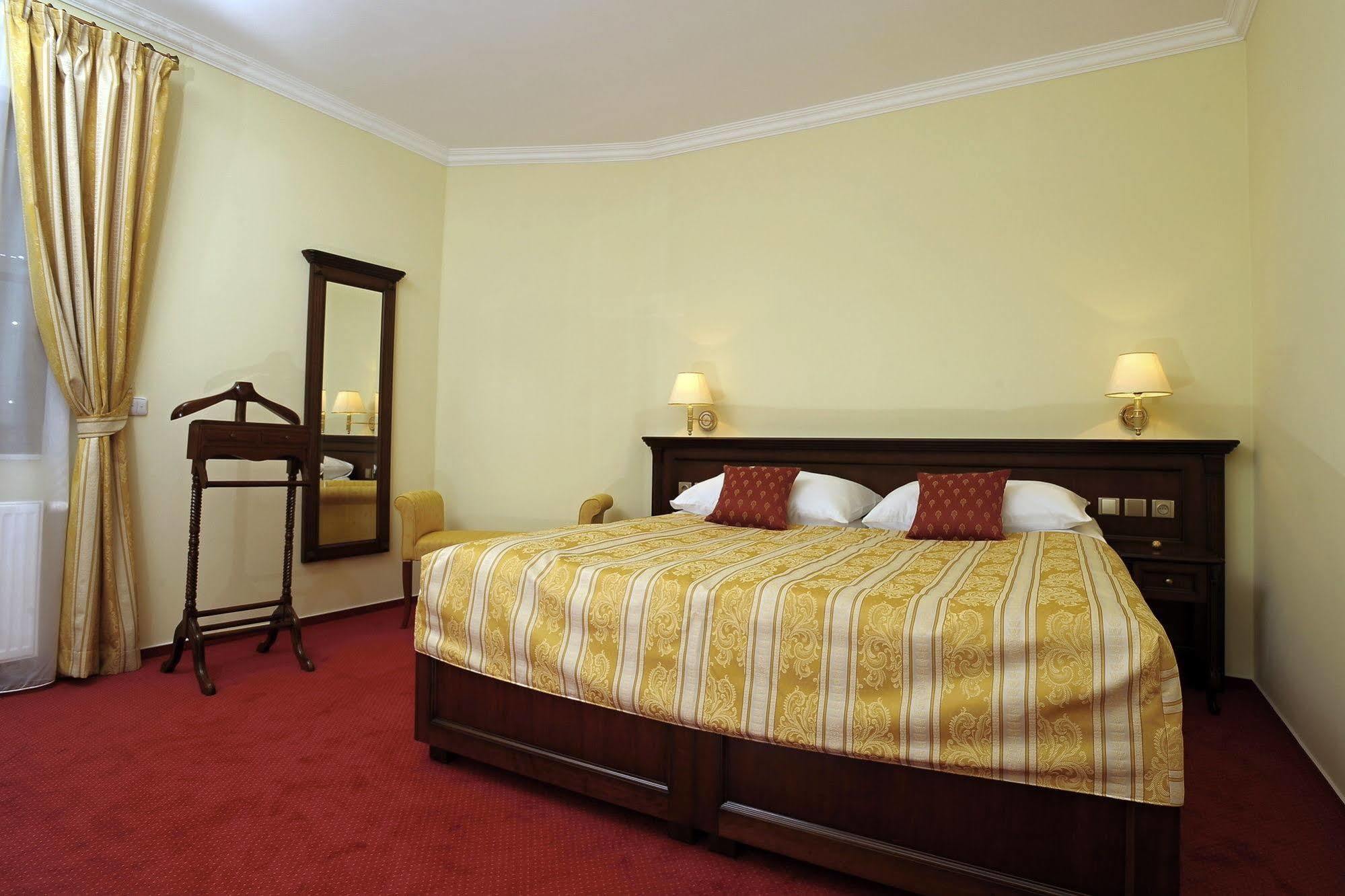 Apartman U Krale - 2 Jičín Екстериор снимка